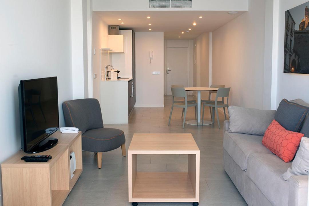 Apartaments B-Llobet Sun & Confort Ibiza Town Exterior photo